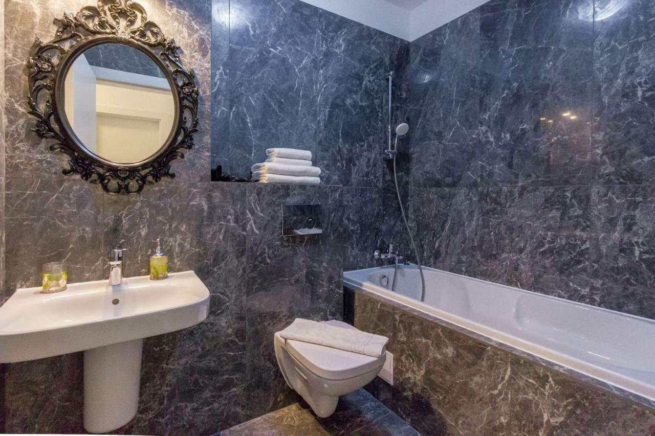 Top Floor View Penthouse Kaloşvar Dış mekan fotoğraf